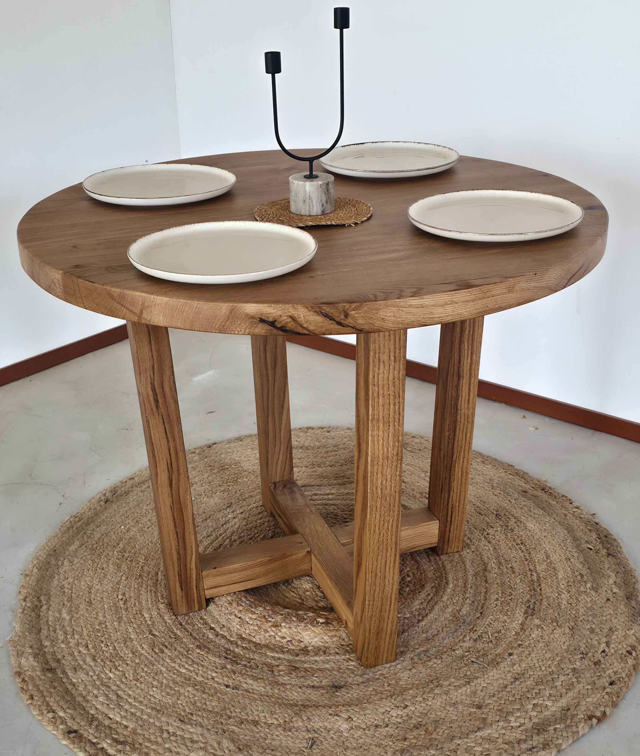 trapezi-trapezarias-xylino-mazif-stroggylo-133-1