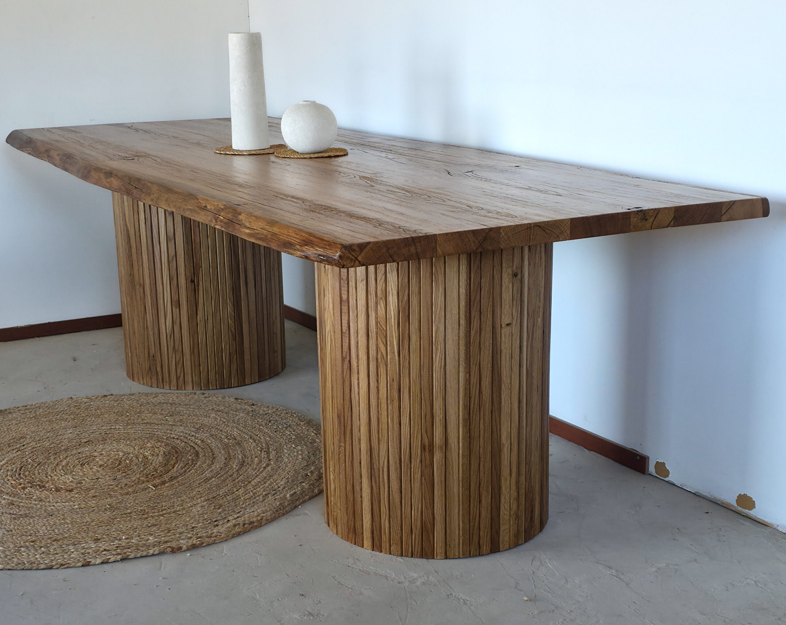 xeiropoiito-xylino-trapezi-trapezarias-132-2